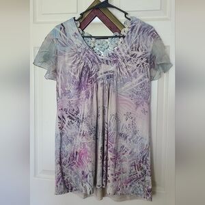 Floral Print Top With Lace Accent